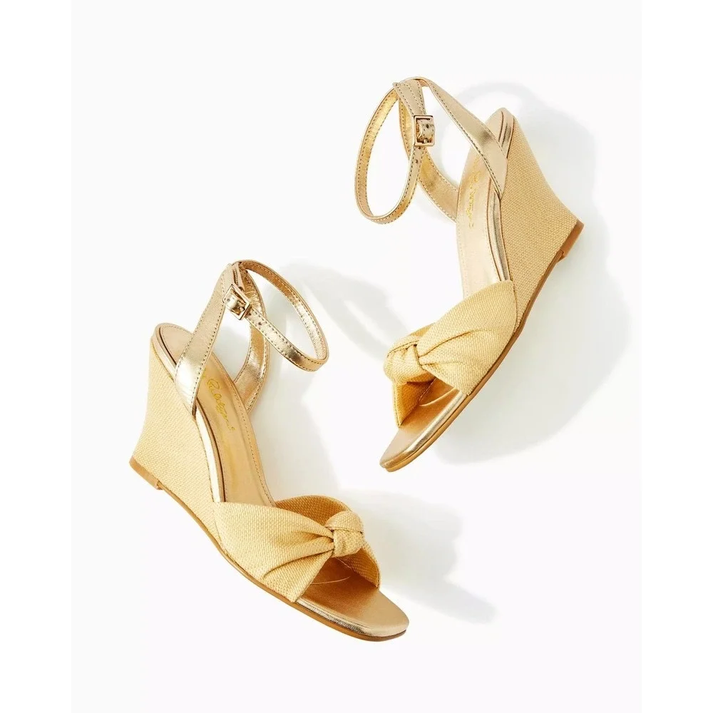 Lilly Pulitzer EUC Emmie Wedge Sandals Gold Natural Straw/Canvas Size 10M